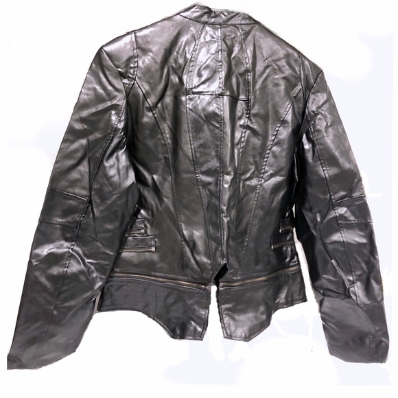 Vegan Leather Fitted Moto jacket. - Picture 9 of 14
